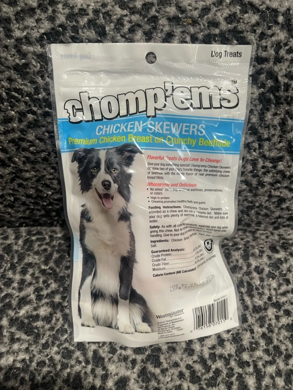 chomp'ems Chicken Skewers Dog Treats - White & Blue Packaging